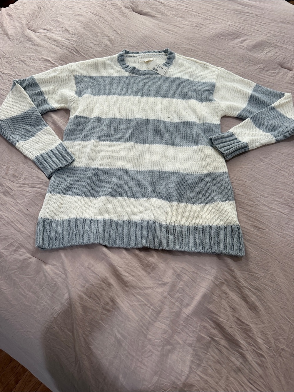 Aeropostale Blue/grey and White Striped Crewneck Sweater NWT size medium